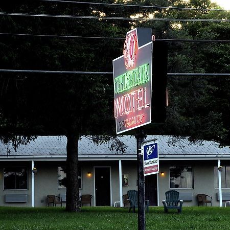 The Chieftain Motel Watkins Glen Exterior foto